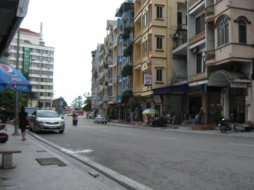 Ho Tay Hotel Hạ Long Exterior foto